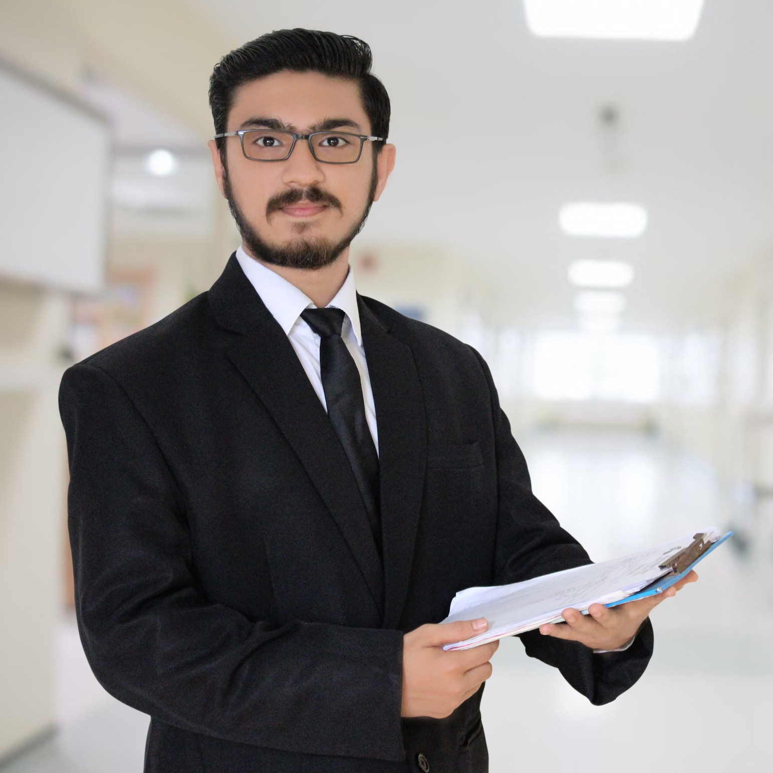 Dr. Vivek Arora